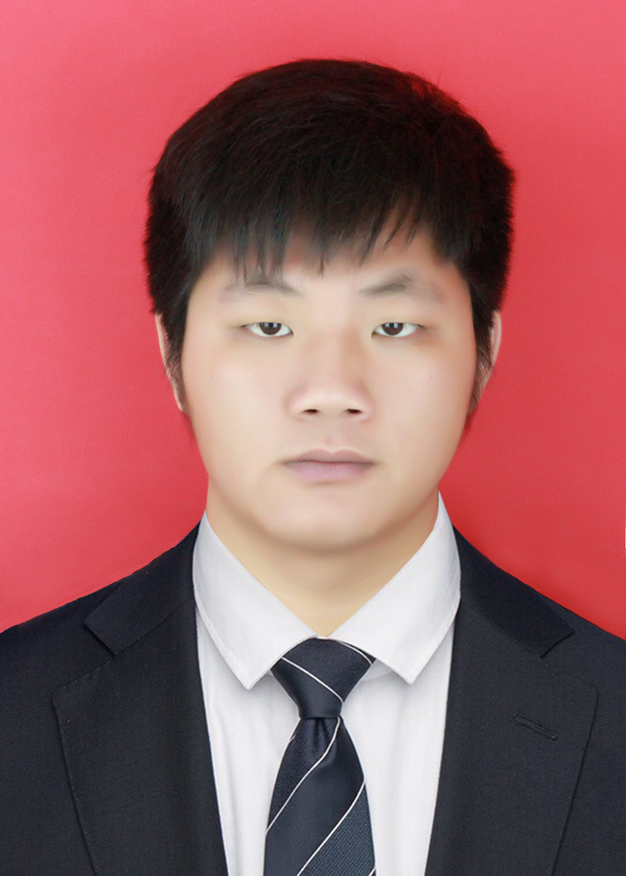 黄鑫.jpg